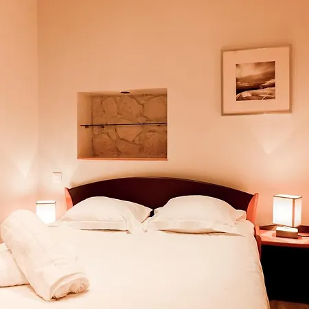 Le Sainte Claire - Aprtement 45 Square Meter In The Center Of Apartment